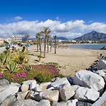 Holiday home Luxe Golf & Family House Escape - Happy