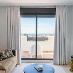 Luxe Golf & Family House Escape - Happy Holiday home