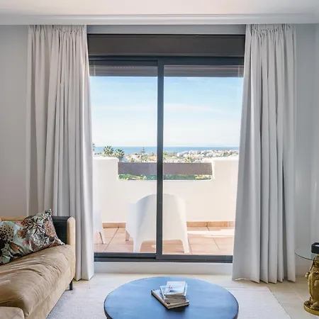 Luxe Golf & Family House Escape - Happy Apartment