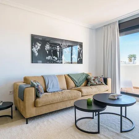 Luxe Golf & Family House Escape - Happy * Estepona