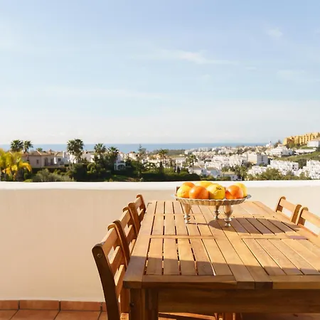 Luxe Golf & Family House Escape - Happy *