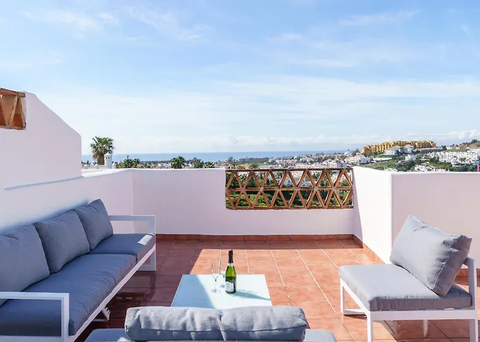 Vakantiehuis Luxe Golf & Family House Escape - Happy Estepona