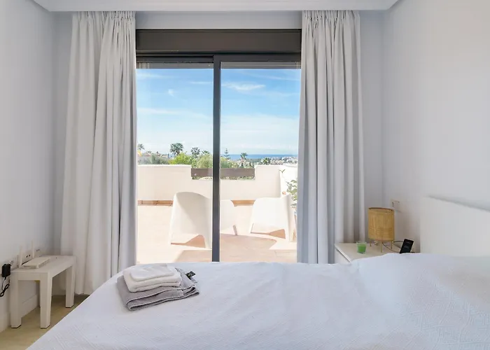 Luxe Golf & Family House Escape - Happy