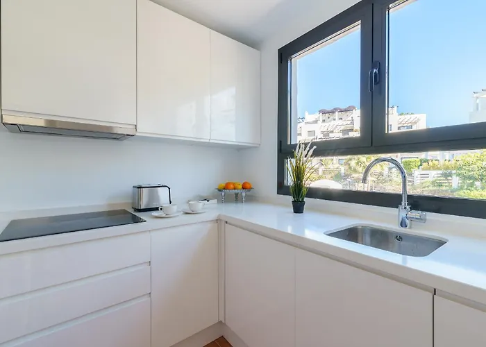 Luxe Golf & Family House Escape - Happy *