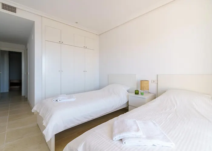 Luxe Golf & Family House Escape - Happy Holiday home