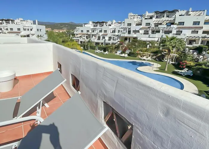 Vakantiehuis Luxe Golf & Family House Escape - Happy